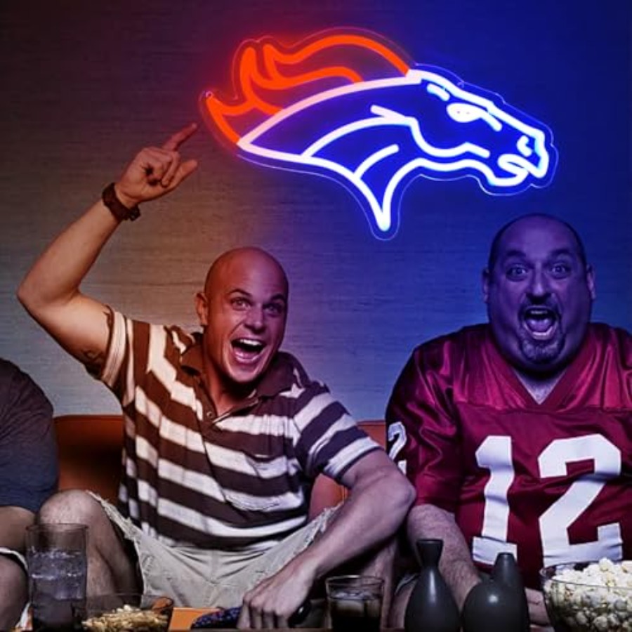 Football Neon Sign for Wall De - Garage Lighting Decor 리뷰 및 가격