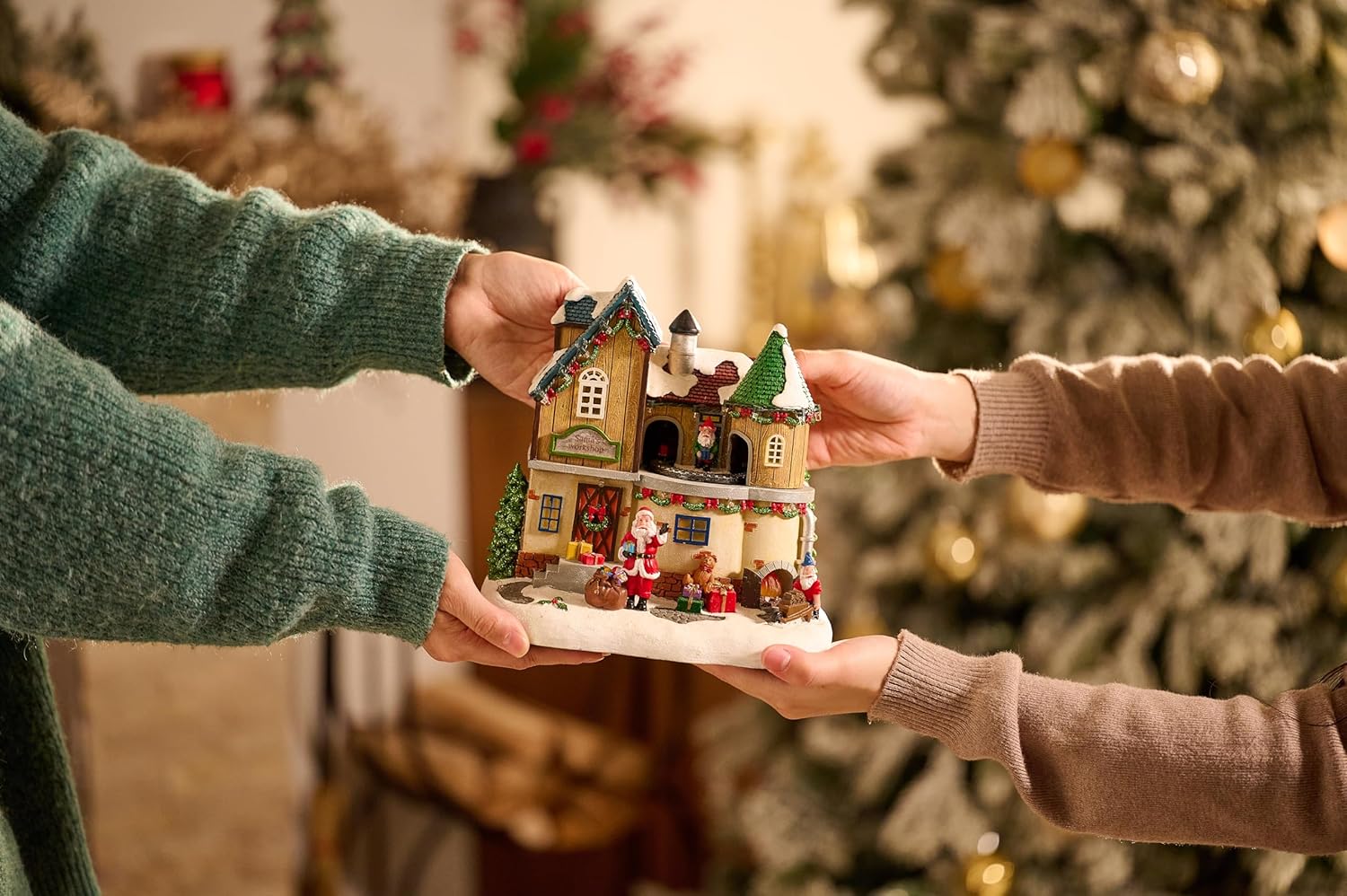 Christmas Village Lighted Sant - Lighting Table Decor 리뷰 및 가격