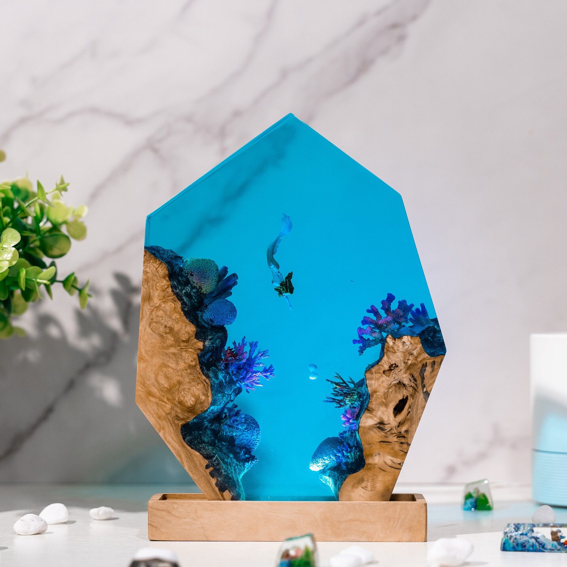 Customized Items Resin Table L - Lighting Table Decor 리뷰 및 가격