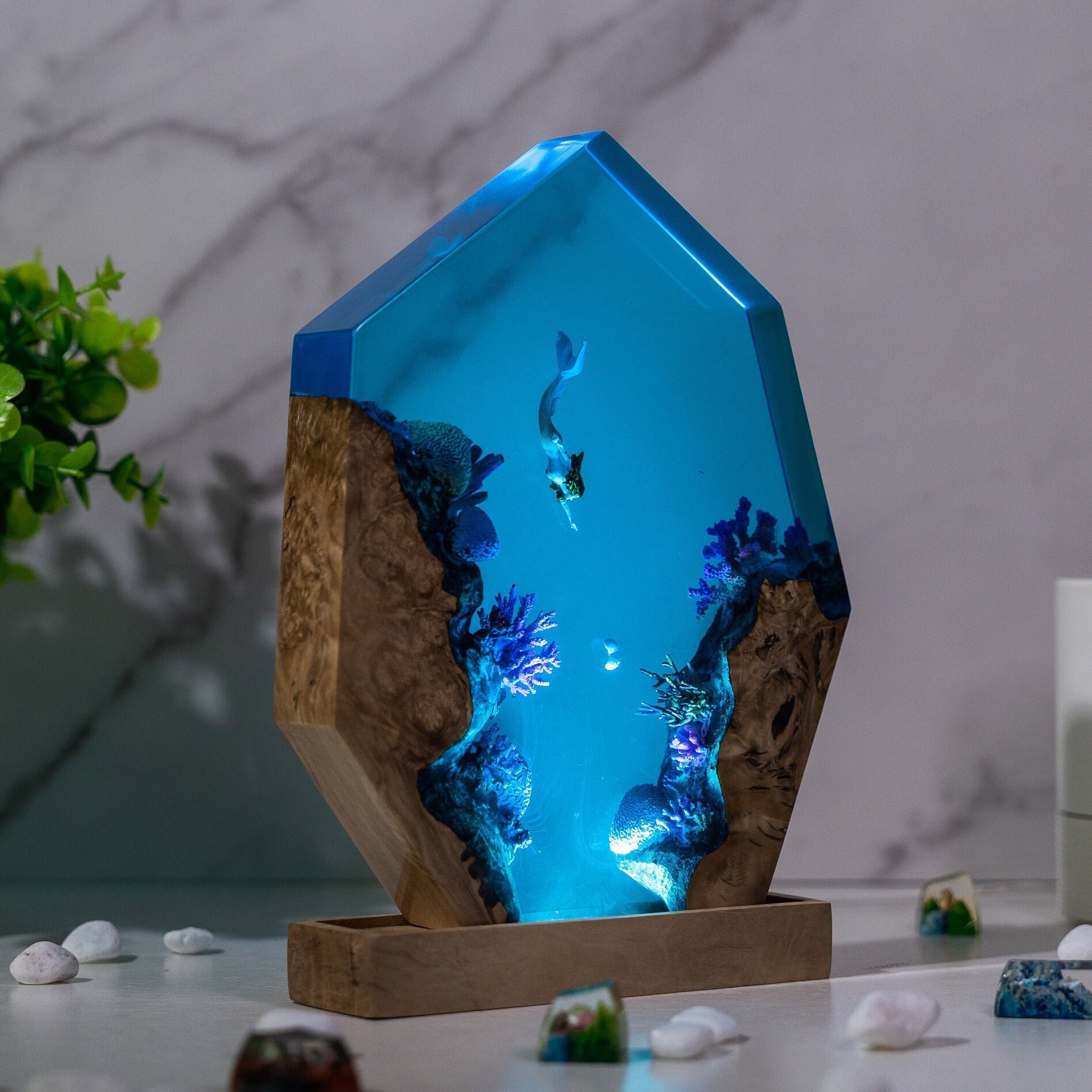 Customized Items Resin Table L - Lighting Table Decor 리뷰 및 가격