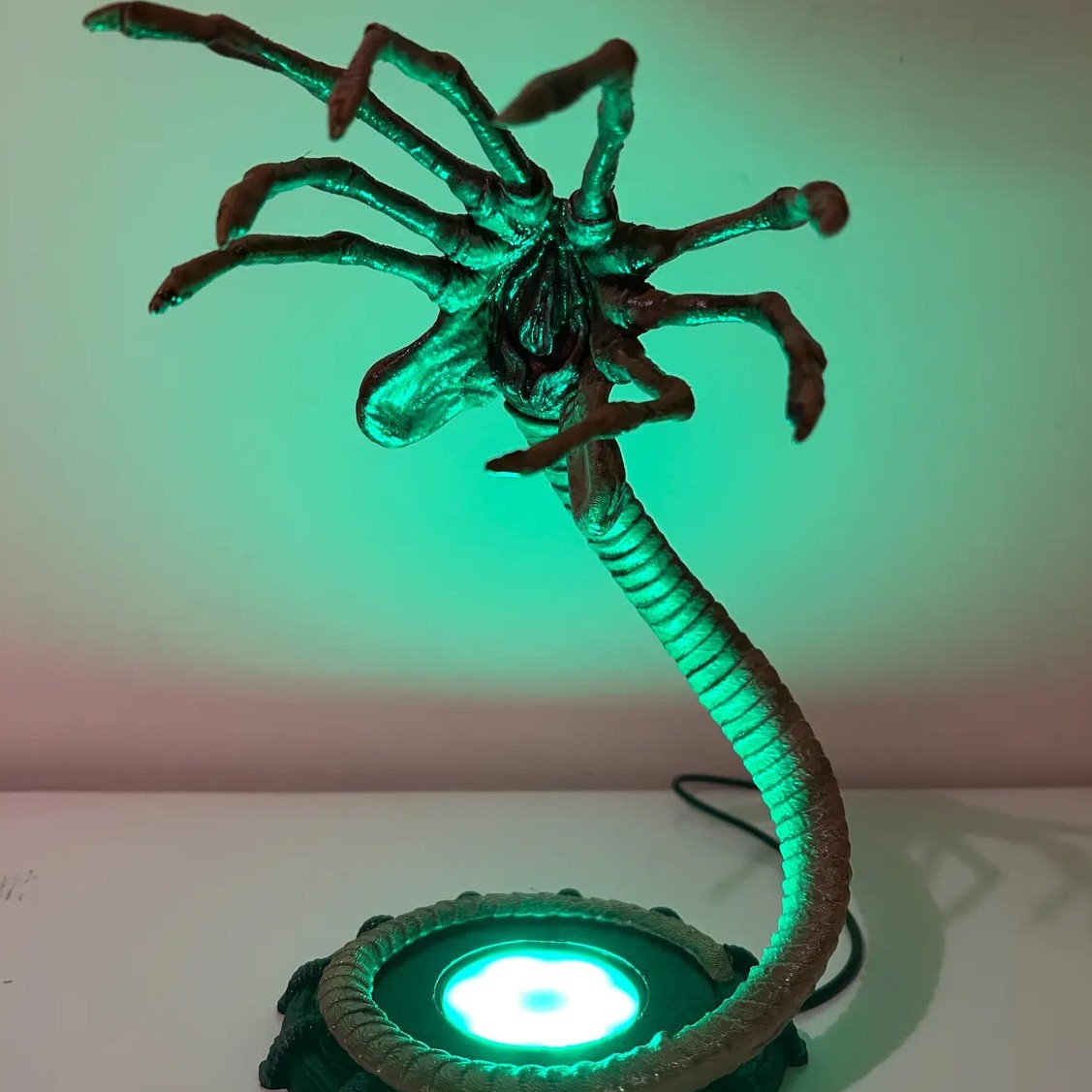 Alien Facehugger Lamp Nightlig - Lighting Decor Ideas 리뷰 및 가격